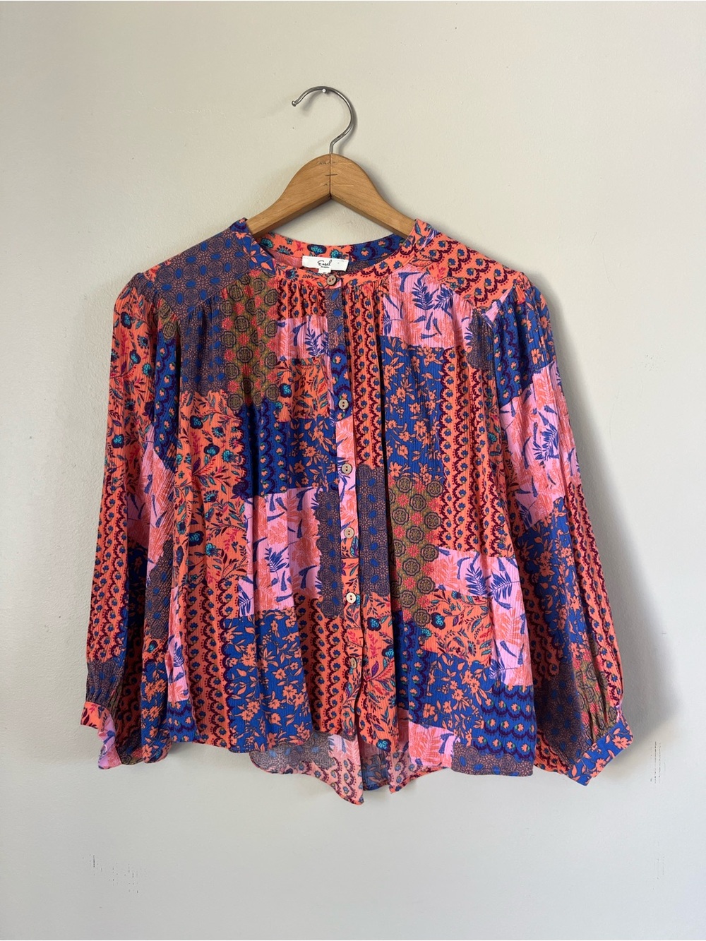 Easel Floral Patchwork Button-Front Blouse in Coral & Blue